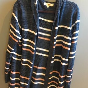 Spring and summer lightweight hooded sweater